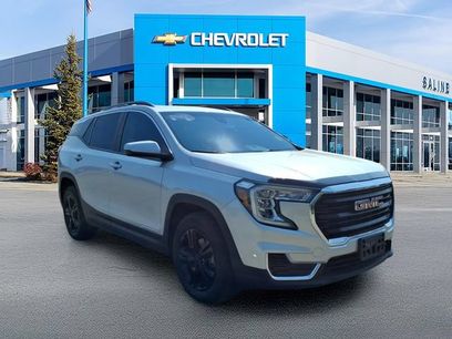 Used 2022 GMC Terrain SLE w/ Driver Convenience Package