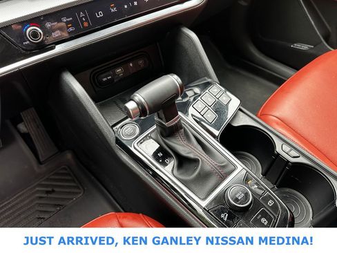 Used 2023 Kia Sportage SX FWD image 10