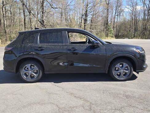 New 2026 Honda HR-V LX image 2