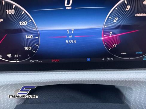 Used 2024 Mercedes-Benz CLA 250 4MATIC image 20