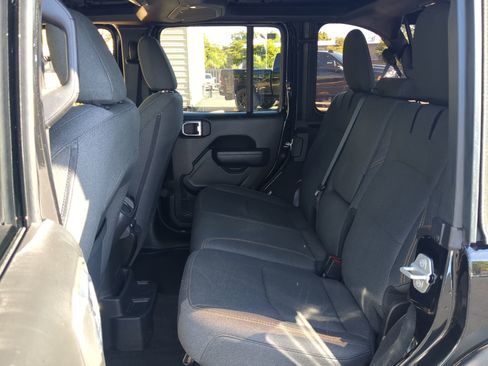 Used 2024 Jeep Wrangler Sport S w/ LED Headlamp & Fog Lamp Group image 18