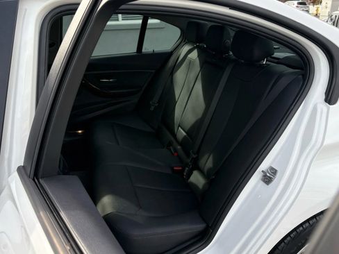 Used 2014 BMW 328i xDrive Sedan image 12