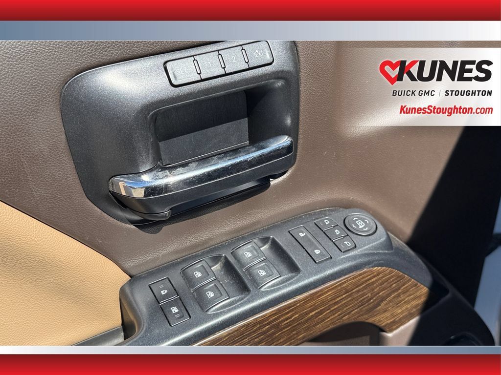 Used 2018 GMC Sierra 1500 Denali w/ Denali Ultimate Package AWD/4WD image 19