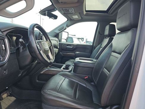Used 2021 GMC Sierra 3500 Denali w/ Denali Ultimate Package AWD/4WD image 12