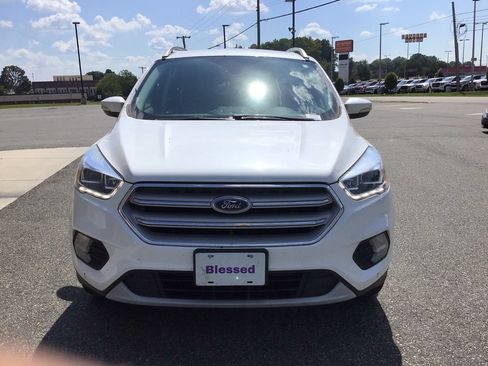 Used 2019 Ford Escape Titanium FWD image 10