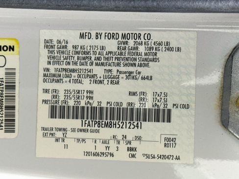 Used 2017 Ford Mustang Convertible RWD image 38