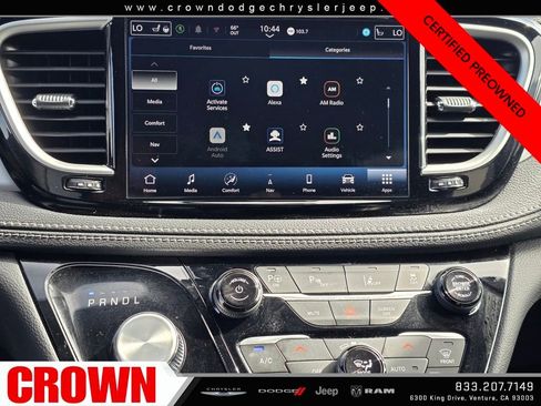 Certified 2024 Chrysler Pacifica Limited FWD image 26