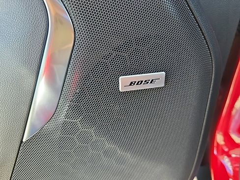 New 2025 Chevrolet Suburban LT image 26