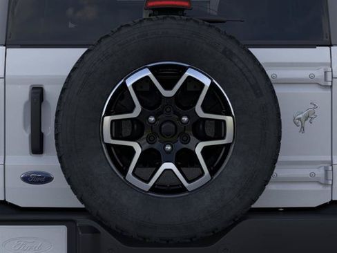 New 2026 Ford Bronco Outer Banks AWD/4WD image 24