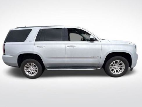 Used 2019 GMC Yukon SLT w/ Open Road Package AWD/4WD image 3