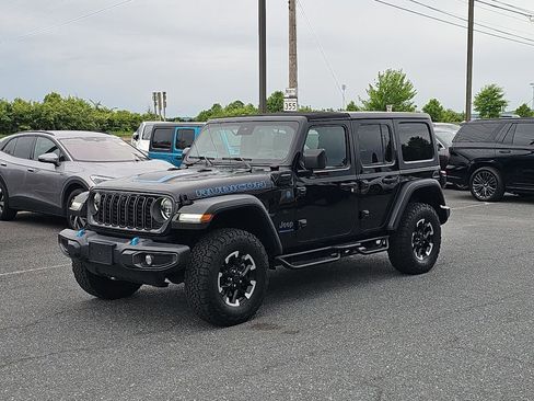 Used 2024 Jeep Wrangler Unlimited Rubicon 4xe w/ Technology Group AWD/4WD image 16