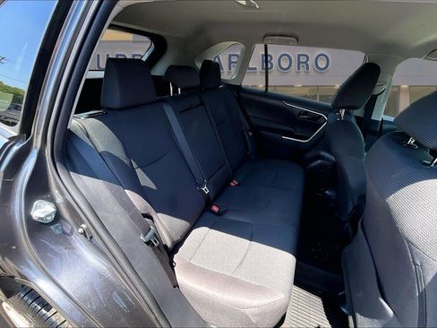 Used 2021 Toyota RAV4 LE AWD/4WD image 27