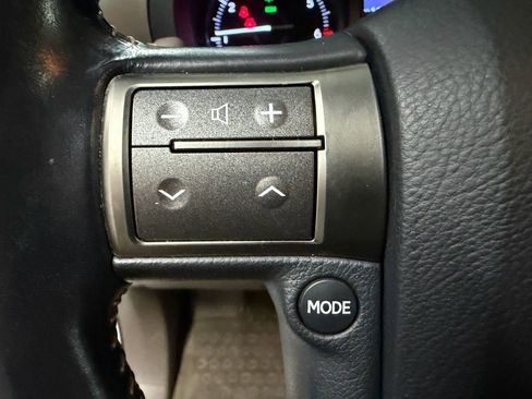 Used 2016 Lexus GX 460 image 12