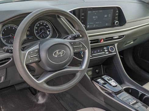 Used 2022 Hyundai Sonata SEL image 9