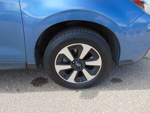 Used 2017 Subaru Forester 2.5i w/ Alloy Wheel Package AWD/4WD image 27