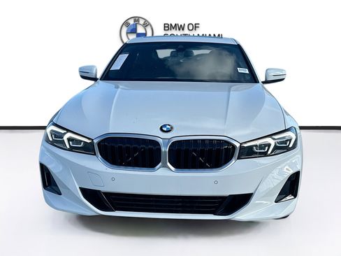 New 2025 BMW 330i Sedan w/ Premium Package image 2