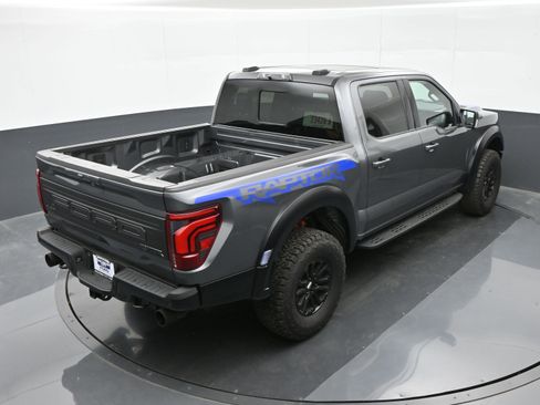 Used 2025 Ford F150 Raptor image 37