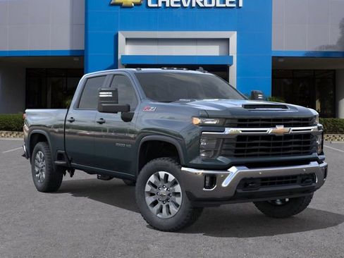 New 2026 Chevrolet Silverado 2500 LT w/ All Star Edition image 7