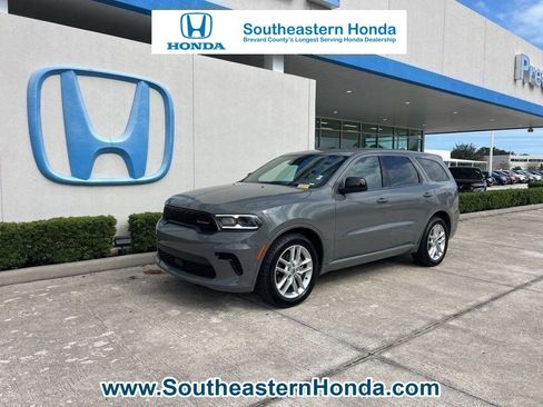 Used 2023 Dodge Durango GT image 1