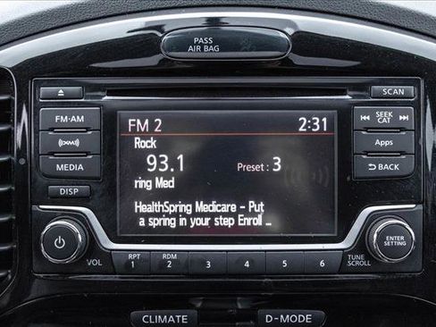 Used 2016 Nissan Juke SV image 16