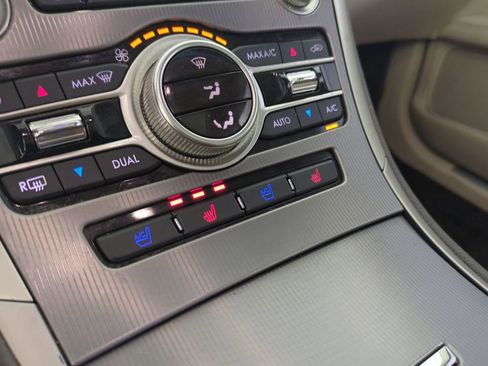 Used 2018 Lincoln MKZ Reserve image 27