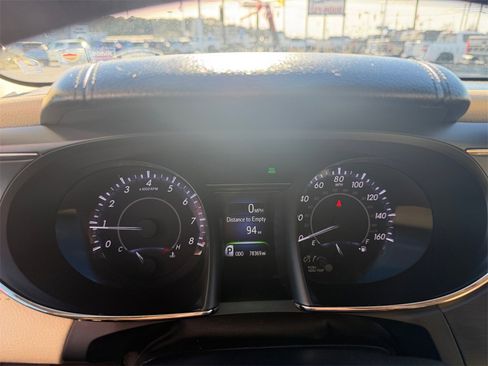 Used 2017 Toyota Avalon image 23