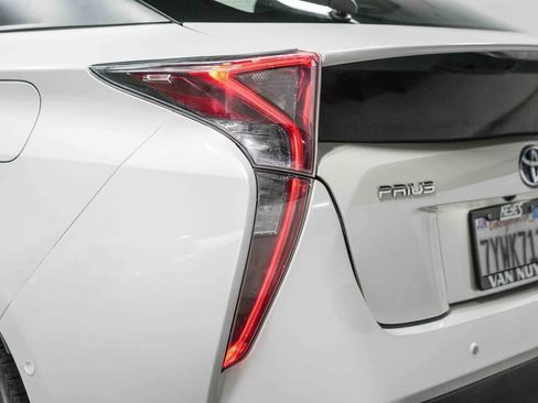 Certified 2017 Toyota Prius Two w/ Prius Two Safety Plus Package FWD image 12