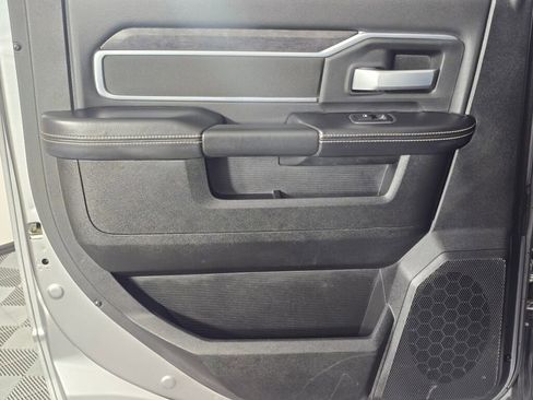 Used 2024 RAM 2500 Big Horn image 39