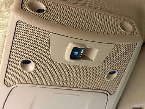 Used 2018 Ford F150 Lariat w/ Equipment Group 502A Luxury image 38