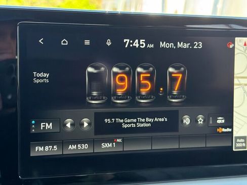 Used 2023 Hyundai Palisade Limited w/ Cargo Package image 24