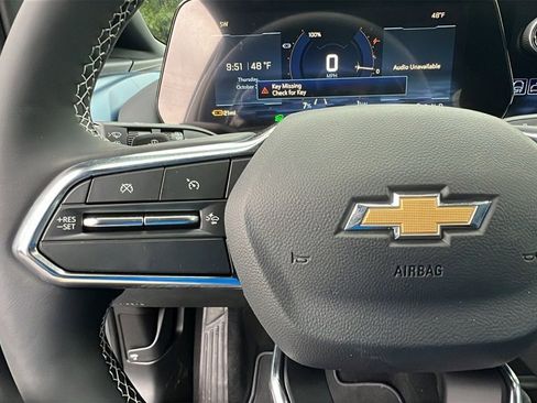 New 2026 Chevrolet Equinox EV LT image 19