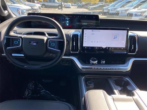 New 2025 Ford Expedition Max Platinum w/ Stealth Appearance Package image 7