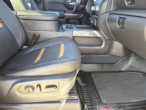 Used 2021 GMC Sierra 1500 AT4 image 16