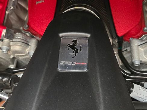 Used 2023 Ferrari SF90 Spider AWD/4WD image 21
