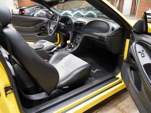 Used 2003 Ford Mustang Cobra image 62