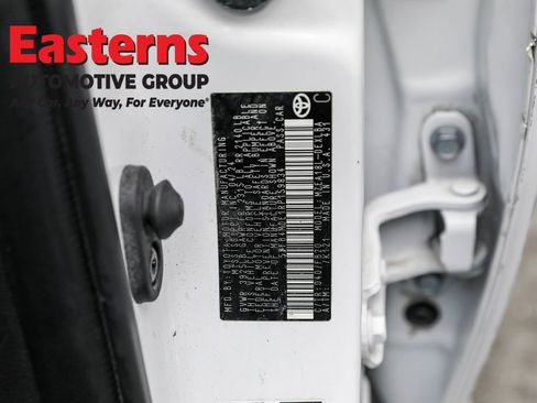Used 2024 Toyota Corolla LE FWD image 33