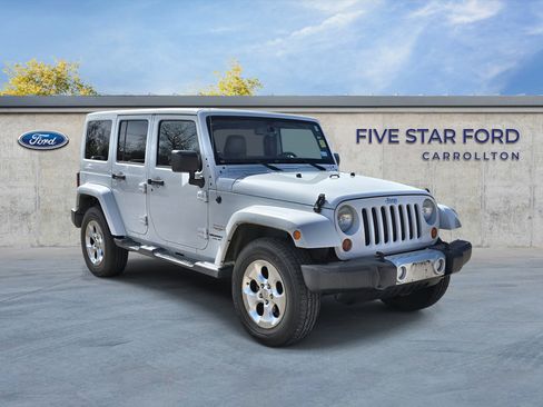 Used 2013 Jeep Wrangler Unlimited Sahara w/ Connectivity Group image 1