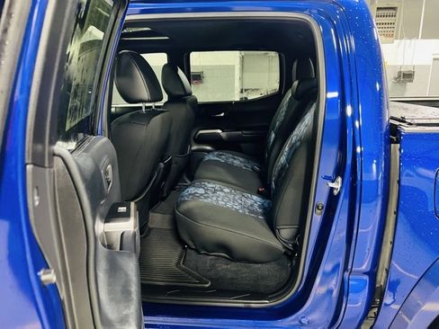 Used 2023 Toyota Tacoma Limited image 30