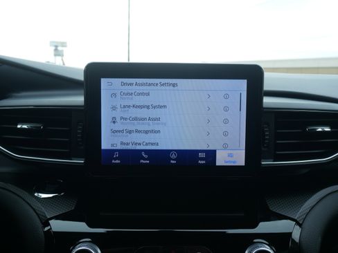 Used 2023 Ford Explorer ST-Line w/ Class IV Trailer Tow Package image 16