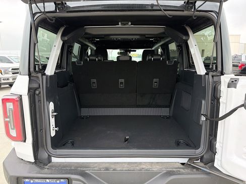 New 2025 Ford Bronco Outer Banks AWD/4WD image 34
