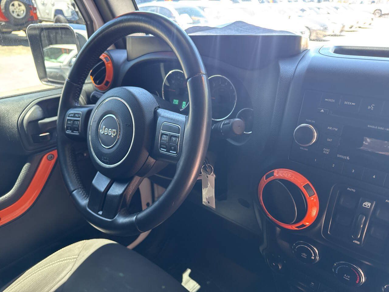 Used 2015 Jeep Wrangler Unlimited Sahara AWD/4WD image 20