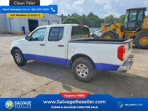 Used 2015 Nissan Frontier S RWD image 3