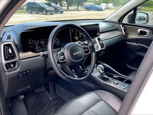 Used 2022 Kia Sorento S AWD/4WD image 14