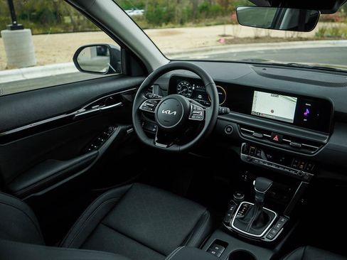 New 2026 Kia Seltos SX image 15