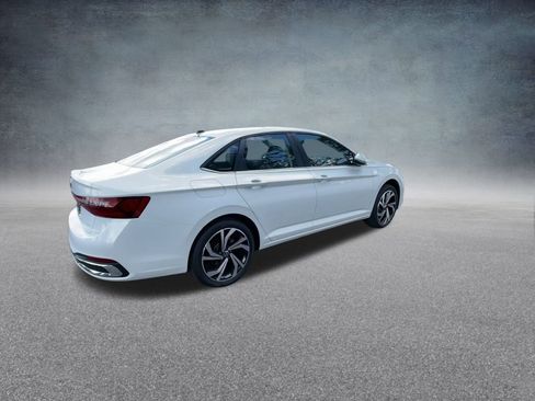 New 2025 Volkswagen Jetta SEL image 22