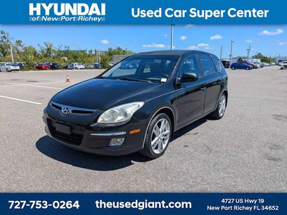 Used 2009 Hyundai Elantra w/ Premium-Sport Pkg 2