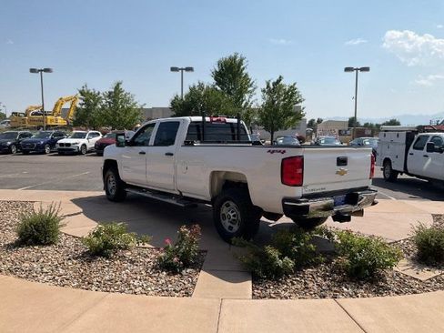 Used 2018 Chevrolet Silverado 2500 W/T w/ WT Convenience Package AWD/4WD image 6