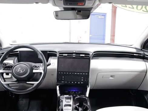 Used 2022 Hyundai Tucson Limited w/ Cargo Package image 16