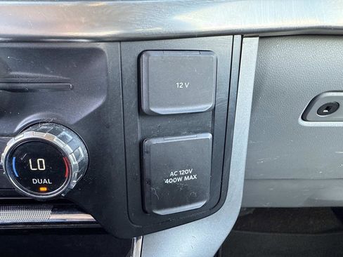 Used 2021 Ford F150 Lariat w/ Equipment Group 502A High image 25