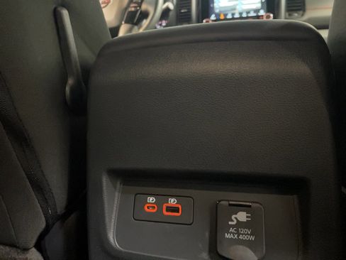 Used 2023 Nissan Frontier PRO-4X w/ Pro Convenience Package image 16